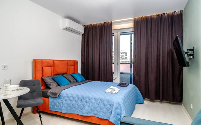 Студия на  улице Чирикова