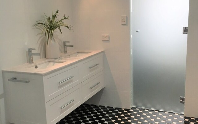 The Residences - Number 51