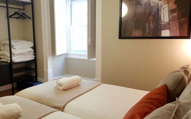 Lisbon Finestay Bica