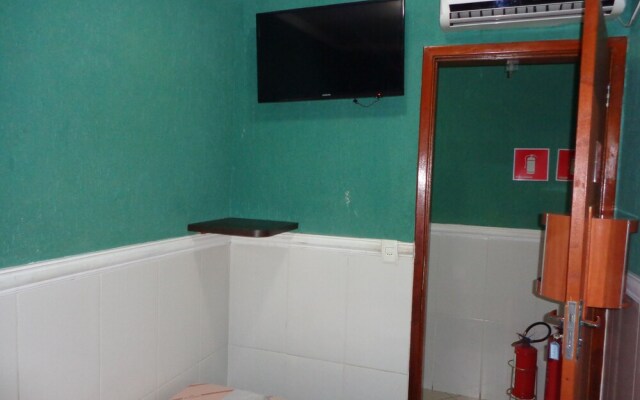 Hotel Flor do Gomide