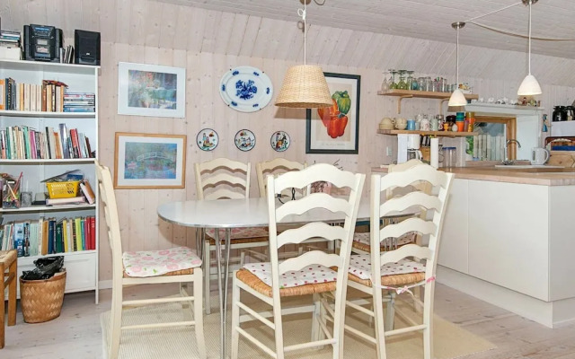 6 Person Holiday Home in Romo