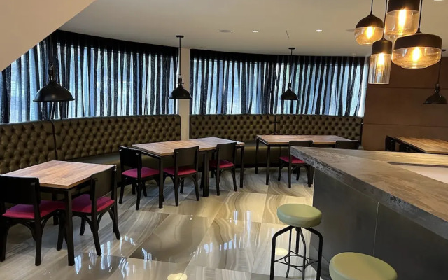 QS Marista Stay and Hotel