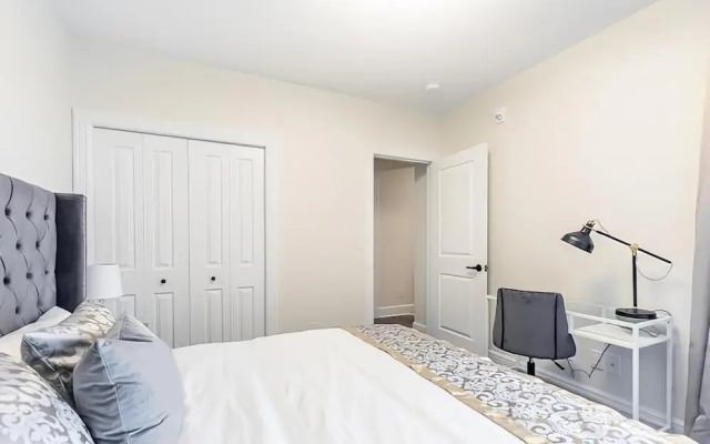 Rideau 1Bd Apartment Balcony Free Parking 2