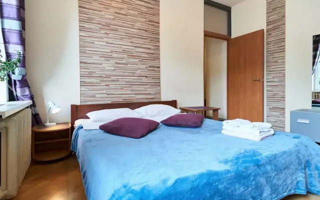 Apartment on Kudryashova 7