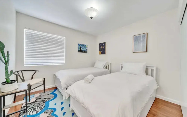 @marbella Lane - 4BR Lavish Castle Retreat