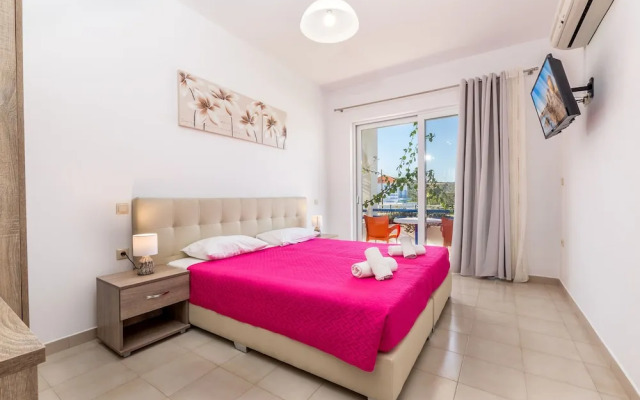 Villa Maroula