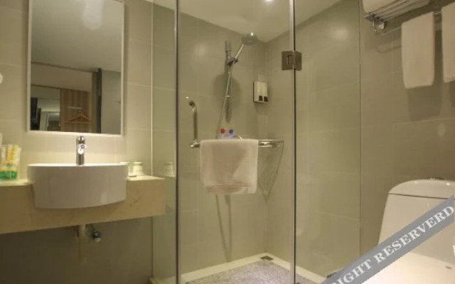 Mingyuan Boutique Hotel (Guilin Railway Station Liangjiang Sihu Branch)