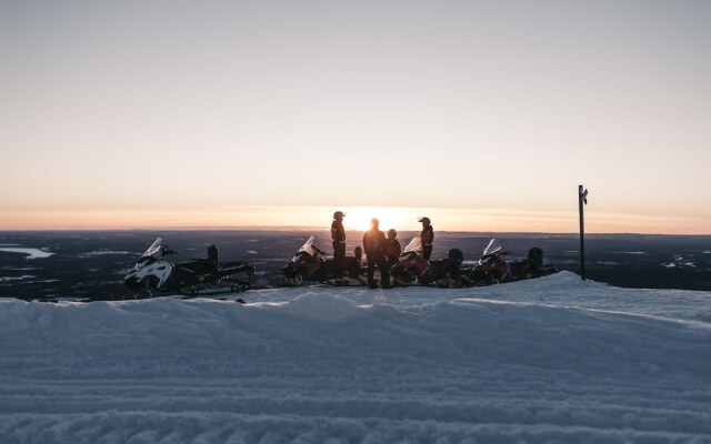 Lapland Hotels Snow Village