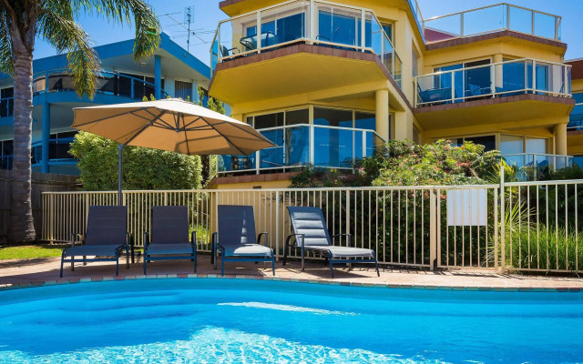 Baywatch Luxury Apartments