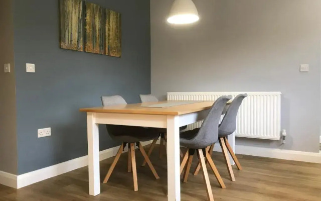 Walnut Corner