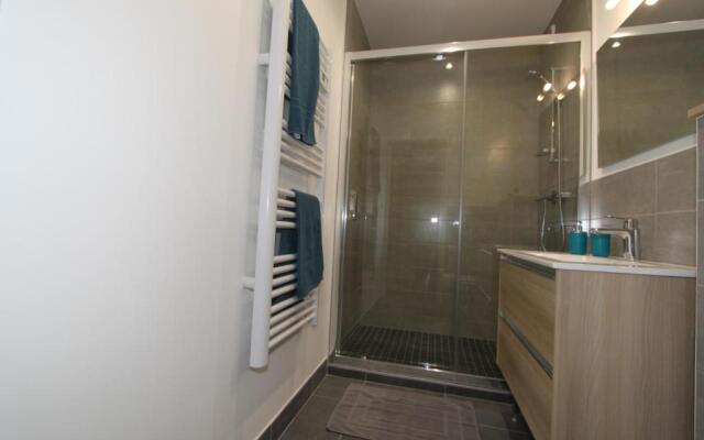 Le First by EasyEscale