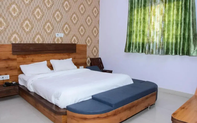 Udiksh Hotel and Restaurants