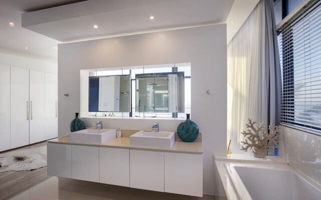 Dolphin Coast YOLO Spaces – Beach House Villa