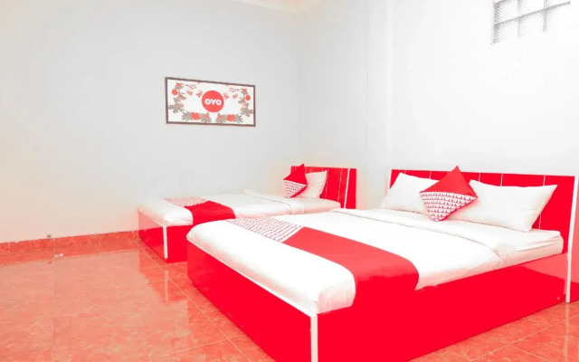 OYO 351 Syariah Guest House Karanglo