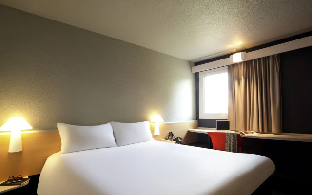 ibis Mulhouse Ile Napoléon