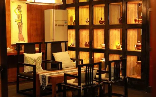 Xijiang Miaoli Theme Hotel