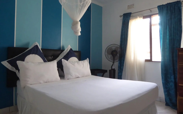 Natwange Backpackers