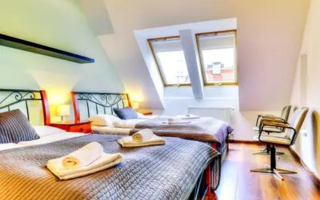 Central Stylish Apartments