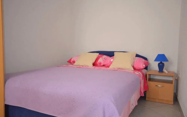 Apartment Isic