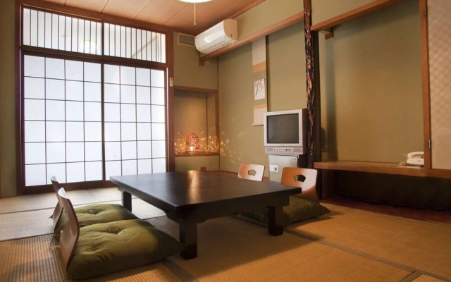 Wakasa-Takahama Shiroyamaso