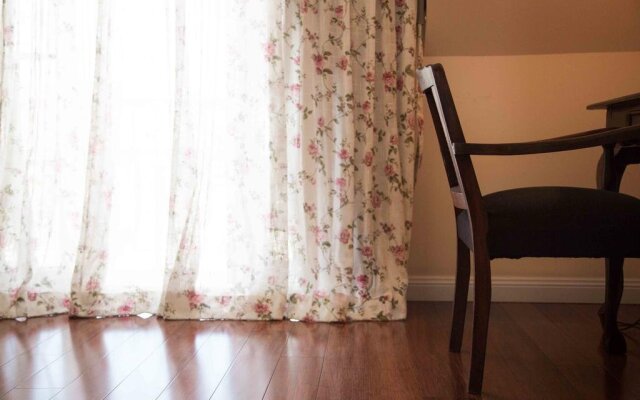 4 Ensuite Chelsea Villa CBD-Airport