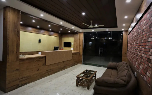 Hotel Buddha House Himalayan Brothers