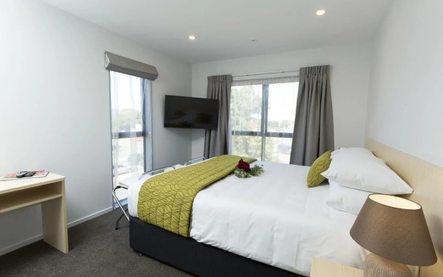 239 on Lincoln Motel