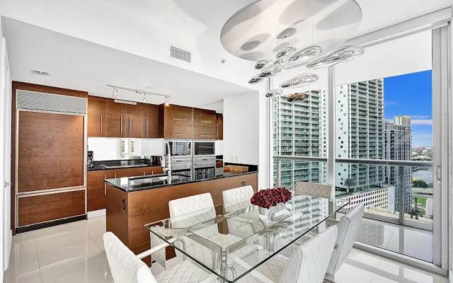 Luxury W Hotel Brickell 2Bd