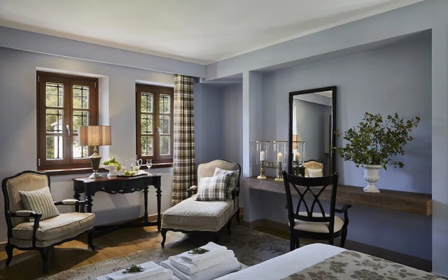 Mount Grace Suites & Spa
