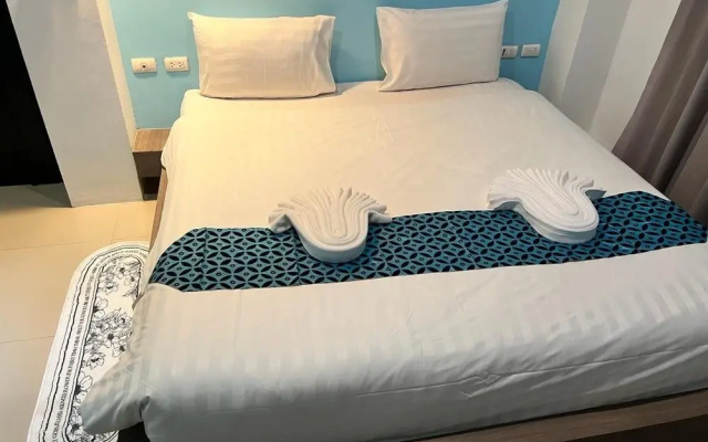 Hotel The Journey Patong New