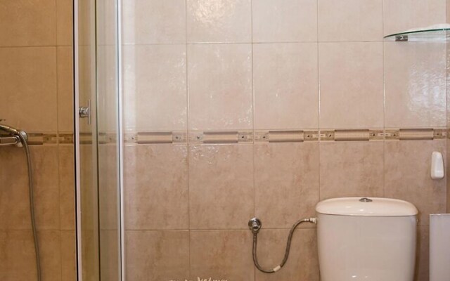 FM Luxury 1-BDR Apartment - Into the Woods