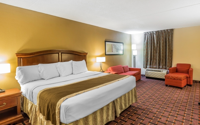 Quality Inn Crossville Near Cumberland Mountain State Park