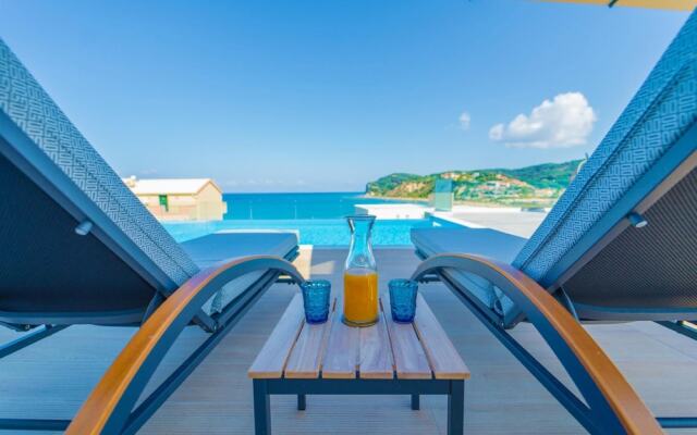 Villa Halcyon in St Stefanos Bay