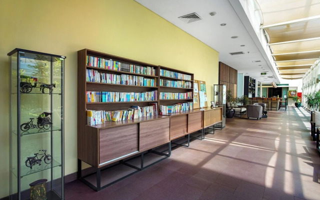 Treepark Serviced Apartment Karawang