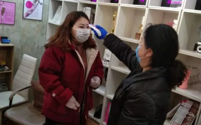 Yiyi Sentiment Apartment Hotel