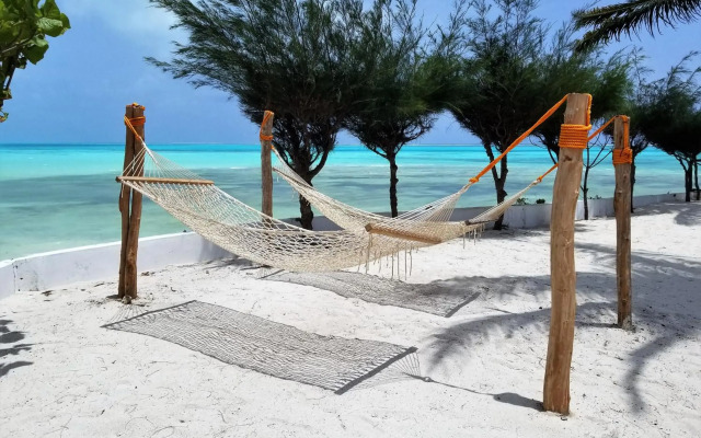 Reef & Beach Resort
