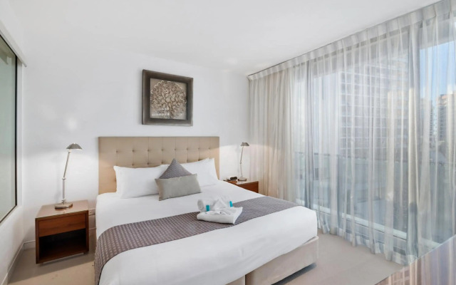 The Oracle Resort Broadbeach - GCLR