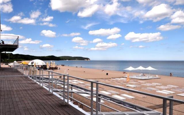 Zatoka Sztuki Centrum Art & Business