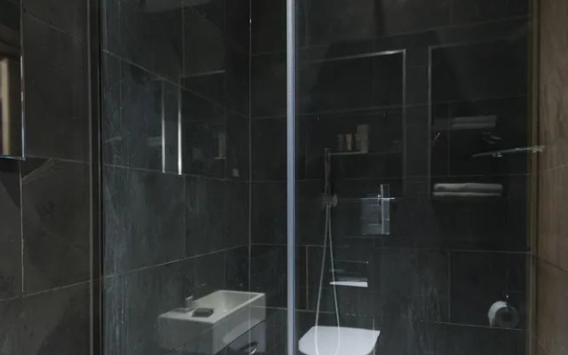 City Promenade Apartments