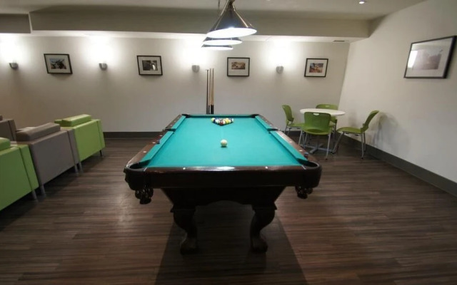 HI Calgary City Centre - Hostel