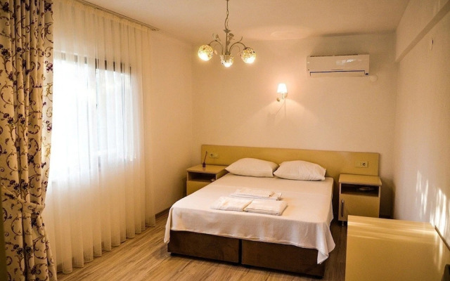 Kaymak Tepesi Tatil Evi