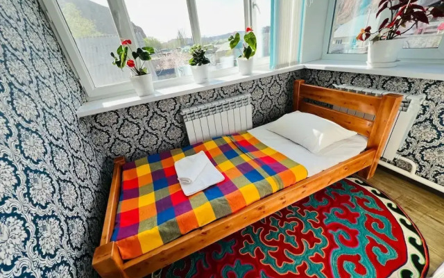 DADOW Guesthouse