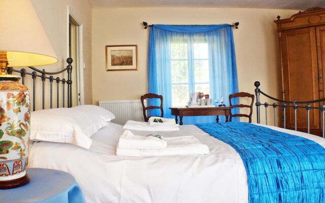 Normandy Getaways at Mis Harand