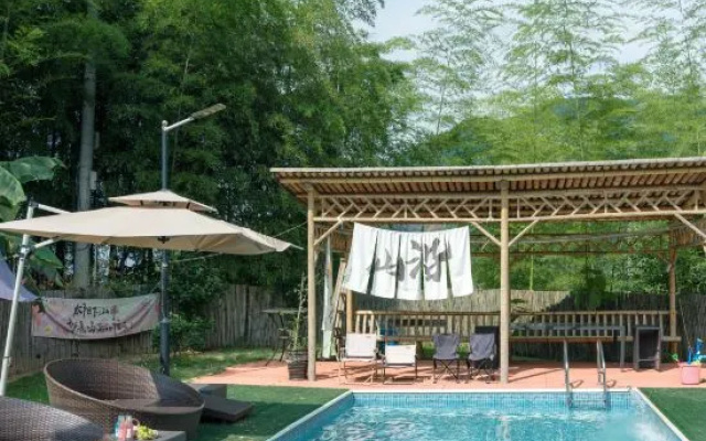 Mountainside Yongsu Starry Sky Pool Sky Curtain Mountain Resort Meishu (Anji Lingfeng Resort Shop) – Pool – Huzhou
