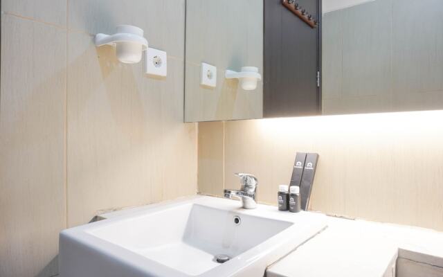 Fancy And Nice 2Br At Gp Plaza Apartment