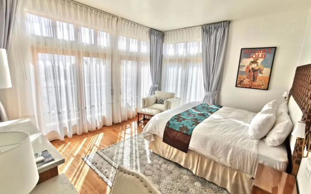 Zane Grey Pueblo Hotel