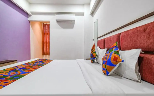 Fabhotel Elite Residency