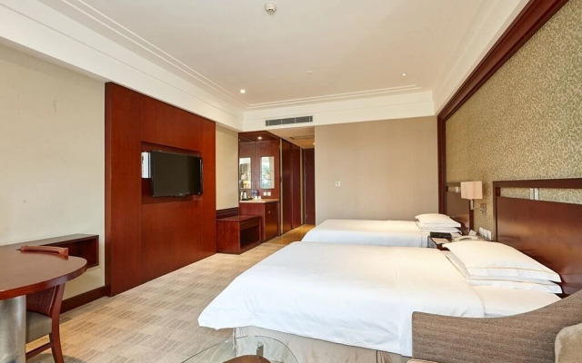 Tongli Lakeview Hotel