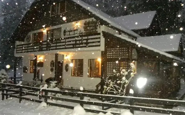Pensiunea Casa cu amintiri