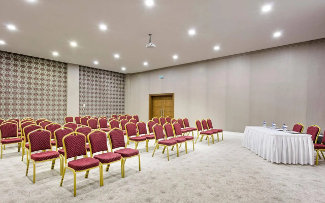 Armada Grannos Thermal Hotel & Convention Center